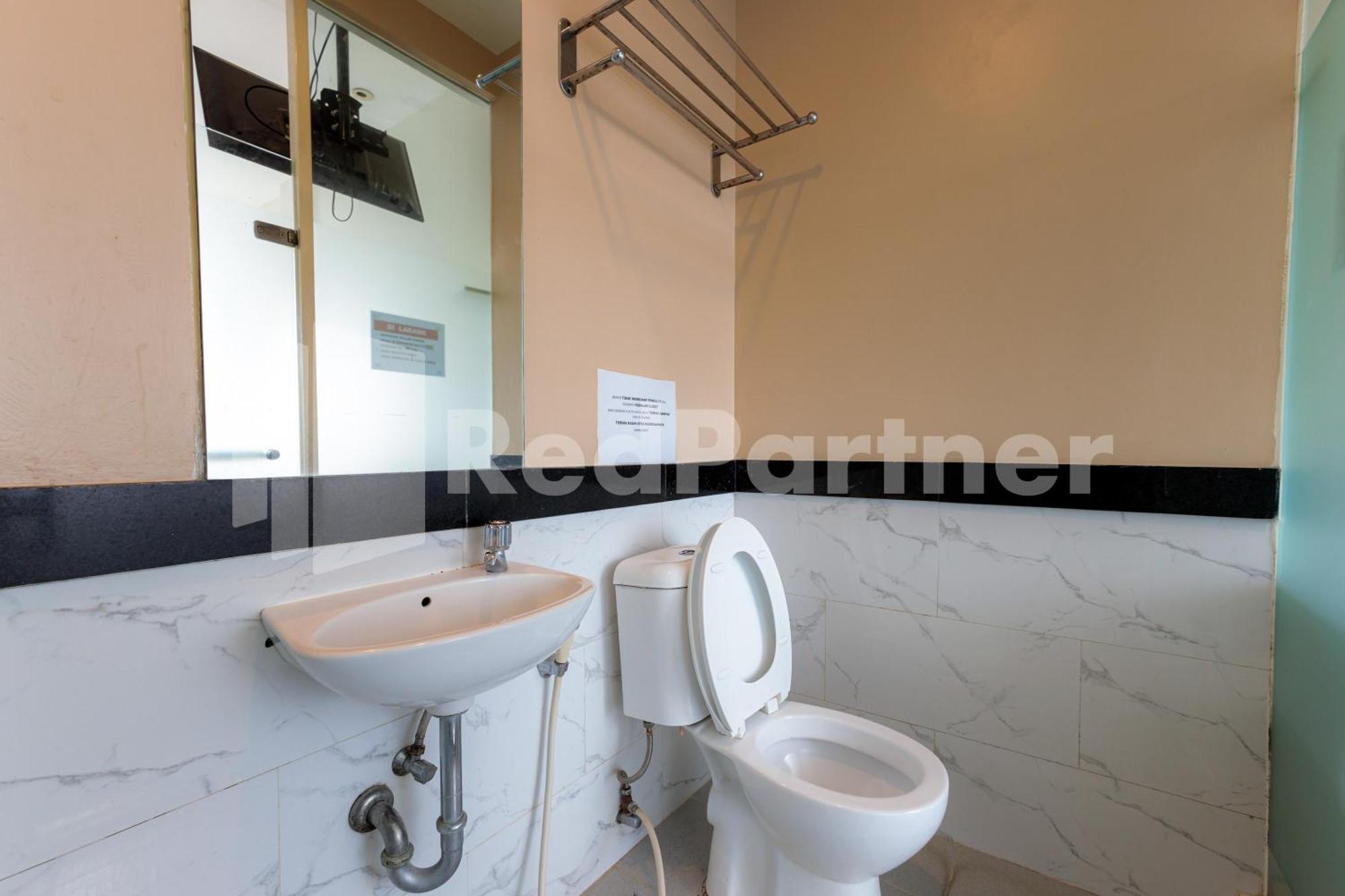 Ichiza Room Redpartner Джакарта Экстерьер фото